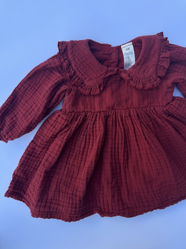 H&M red cotton muslin bodysuit dress || 9M