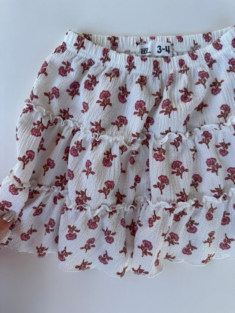 cotton on white ruffled skirt w/ flowers || size 3-4