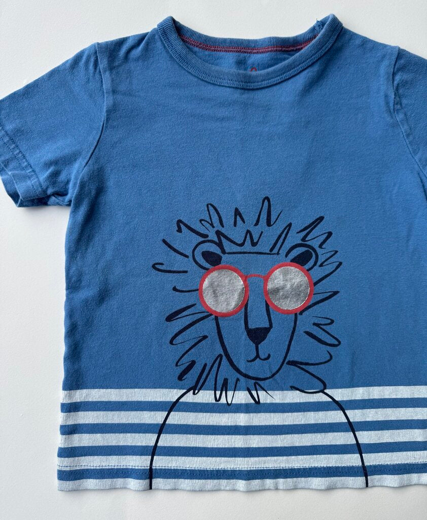 mini boden blue lion shirt || 3-4Y